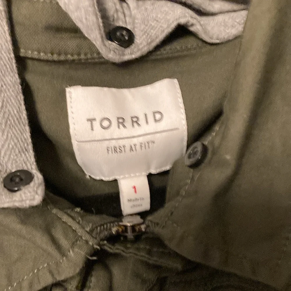 Torrid Jacket - Picture 3 of 3